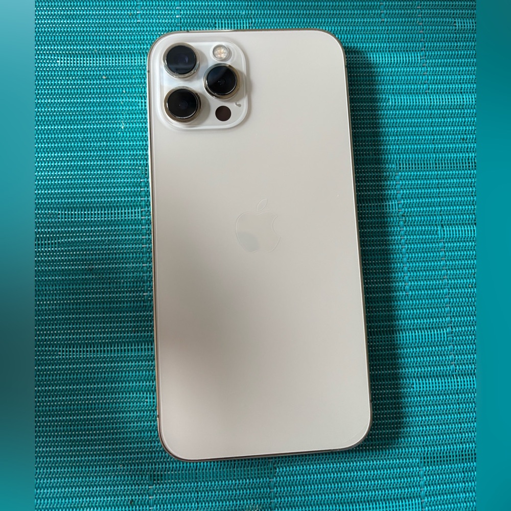 iPhone 12 Pro Max